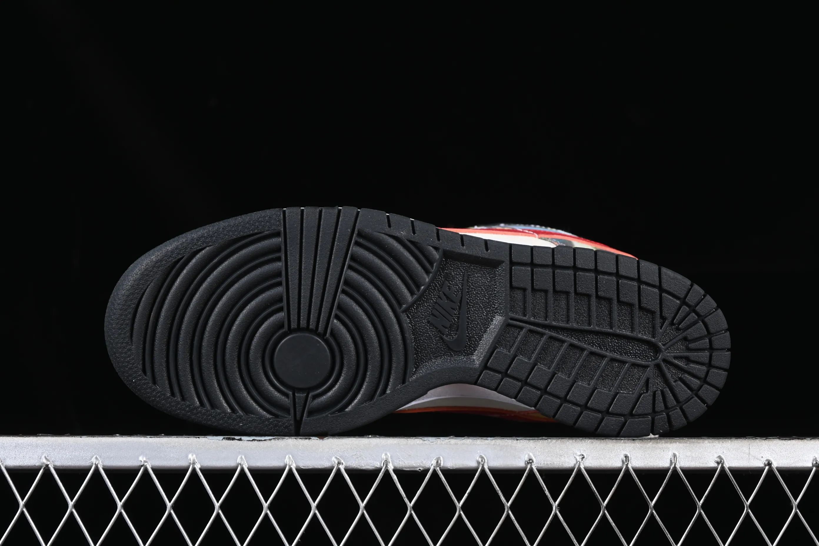 All categories Nk SB Dunk series Nk SB Dunk Low low-top sneakers Nk SB Dunk Low "Paris" Paris city limited SB low-top casual sneakers 308270-111